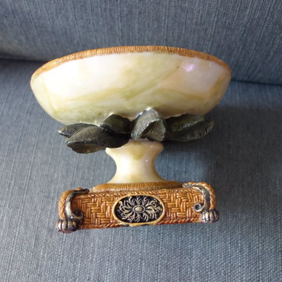 Vintage Pedestal Bowl Decorative Center Piece - Picture 7 of 12